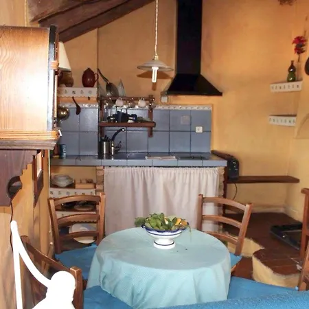 Welcoming House In With Fireplace Santa Cruz de Moncayo